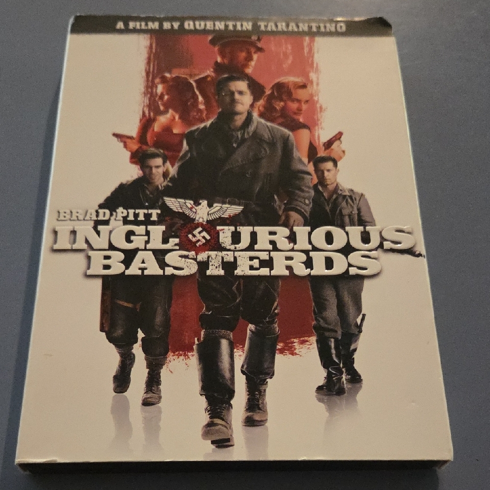 Inglourious Basterds DVD Cover